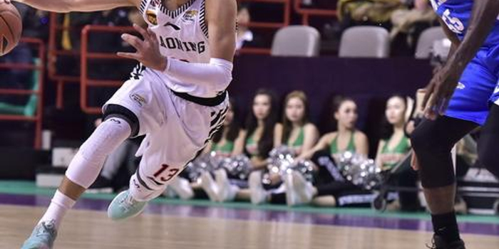 许多成长的 许多成长的