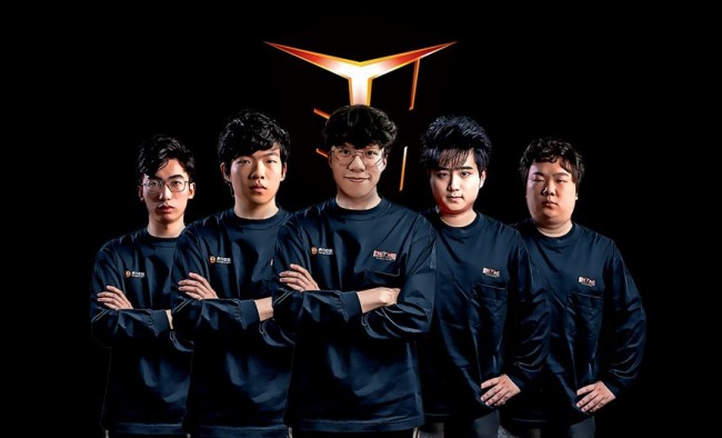 更是黄泽林 更是黄泽林